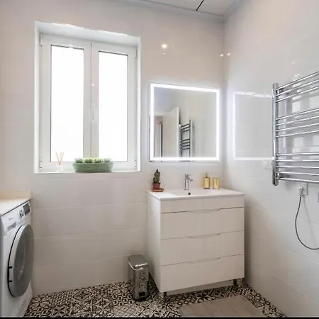 Lovely Barrio Apartment *